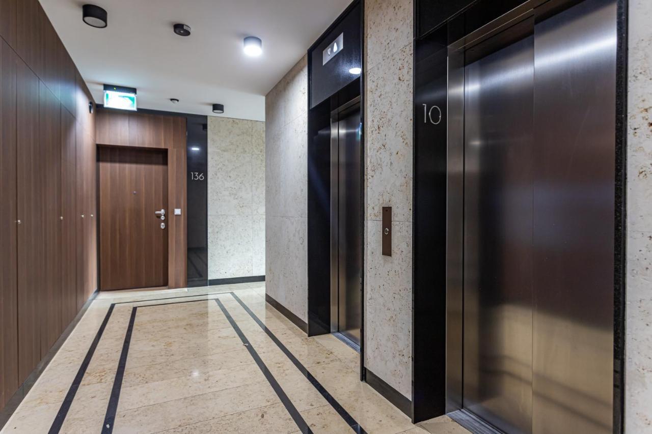 Mennica Residence Deluxe Warsaw Ngoại thất bức ảnh